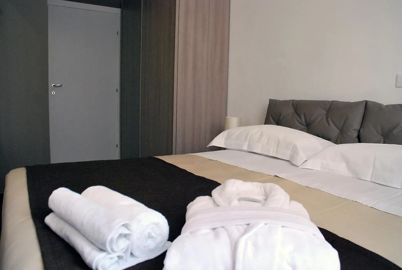 Casasicilia Carlo V Hotel Palermo 2*,  Italy